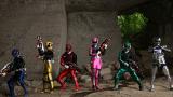 スペース・スクワッド　ギャバンＶＳデカレンジャー