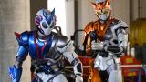 ゼロワン　Ｏｔｈｅｒｓ　仮面ライダーバルカン＆バルキリー