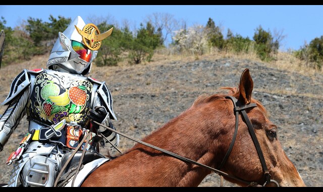 劇場版 仮面ライダー鎧武 サッカー大決戦 黄金の果実争奪杯 バンダイチャンネル 初回おためし無料のアニメ配信サービス